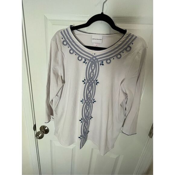 Alfred Dunner women’s lot bundle blouse and cardigan size Medium - Picture 2 of 11